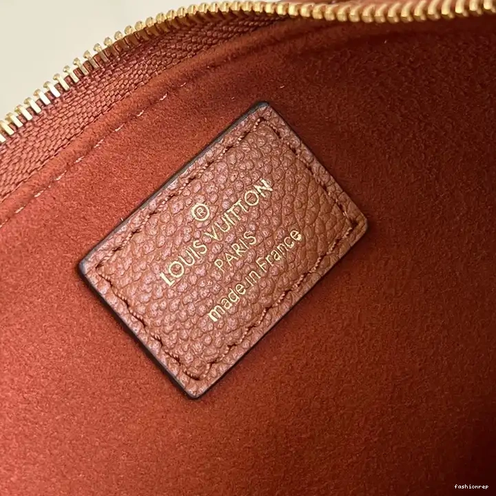 Fashionrepsfam ru Bags 2408YA0134 LV 0812